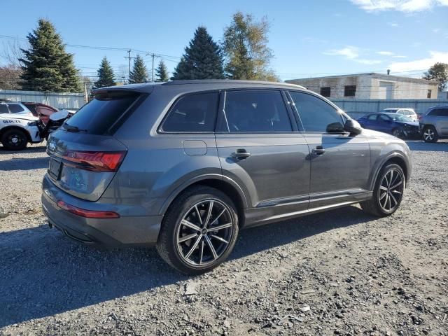 2023 Audi Q7 Premium Plus