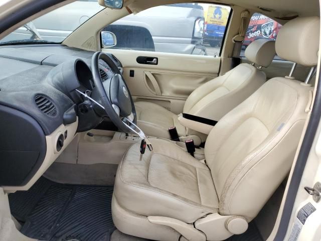 2006 Volkswagen New Beetle 2.5L Option Package 2