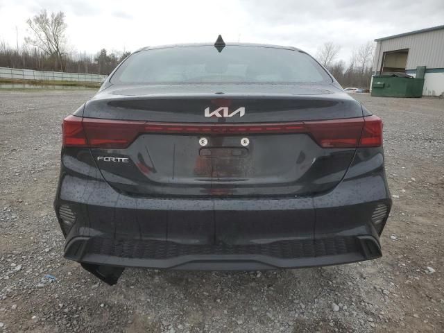 2022 KIA Forte FE