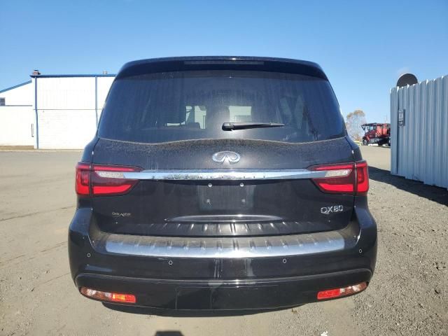 2019 Infiniti QX80 Luxe