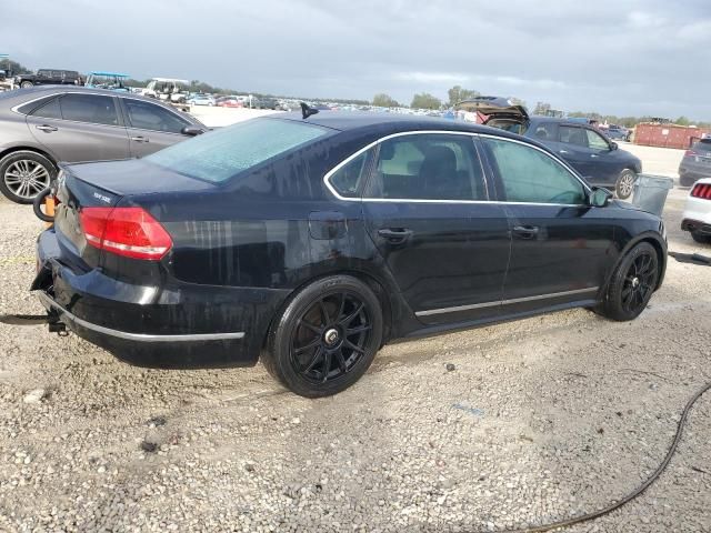 2013 Volkswagen Passat SEL