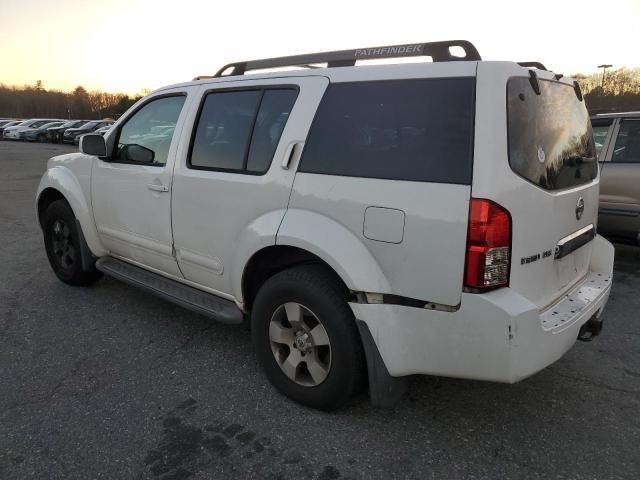 2006 Nissan Pathfinder LE