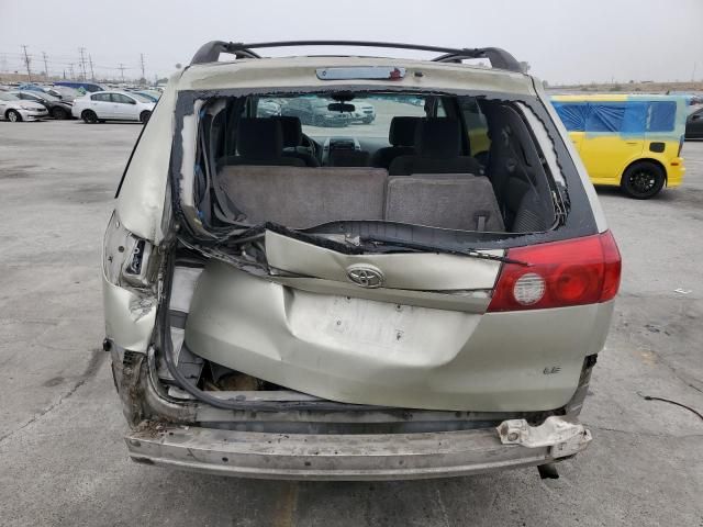 2006 Toyota Sienna CE