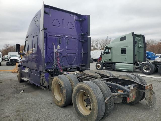 2017 Freightliner Cascadia 125