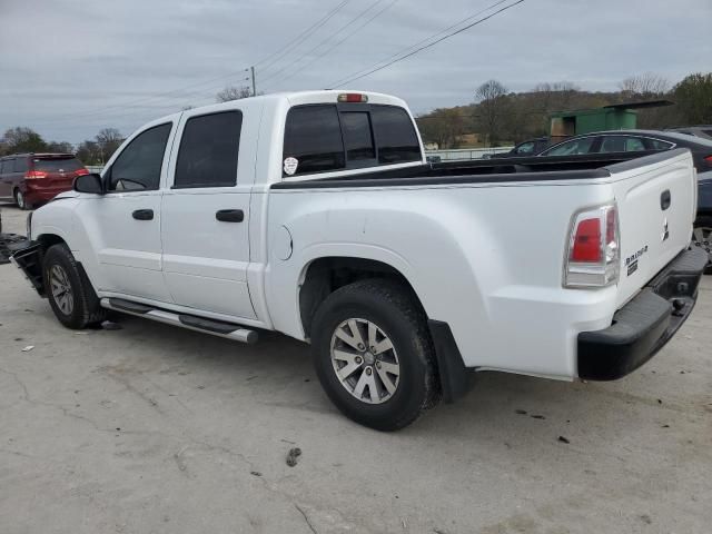 2007 Mitsubishi Raider LS