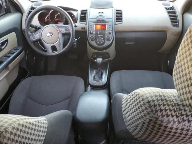 2011 KIA Soul +