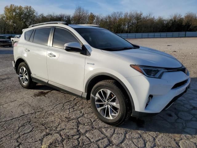 2017 Toyota Rav4 HV LE