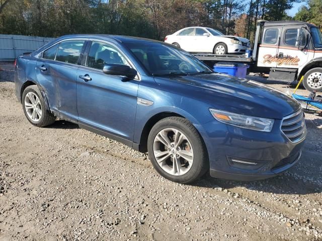 2017 Ford Taurus SEL