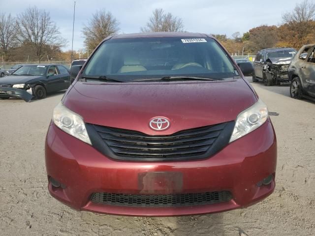 2012 Toyota Sienna