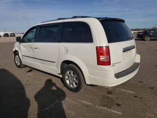 2010 Chrysler Town & Country Touring