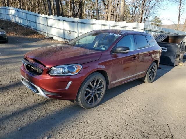 2017 Volvo XC60 T6 Dynamic