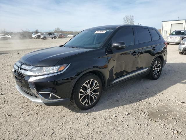 2016 Mitsubishi Outlander SE