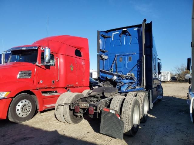 2015 Freightliner Cascadia 125