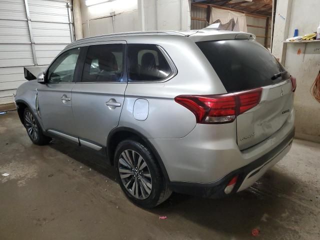 2020 Mitsubishi Outlander SE