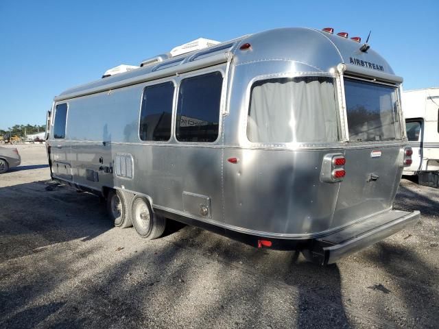 2020 Airstream Camper