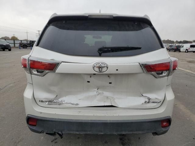 2015 Toyota Highlander LE