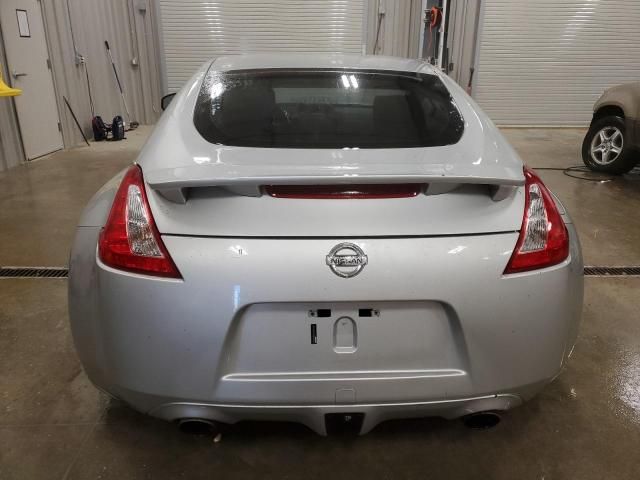 2011 Nissan 370Z Base