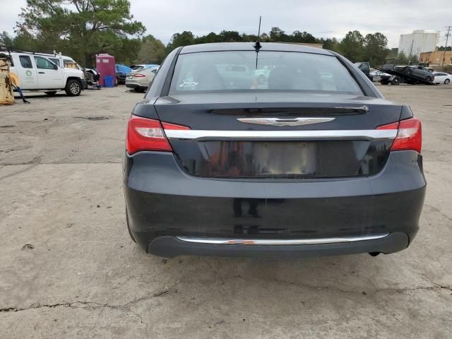 2013 Chrysler 200 Touring