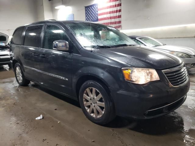 2011 Chrysler Town & Country Touring L