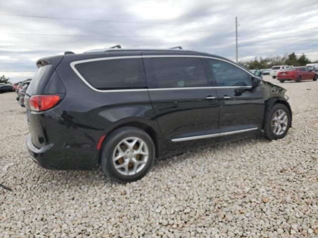 2017 Chrysler Pacifica Touring L Plus