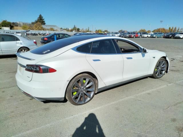 2015 Tesla Model S 70D