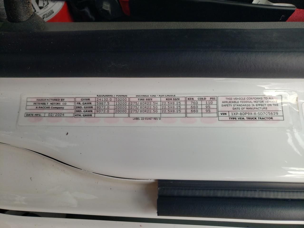 2025 Peterbilt 579