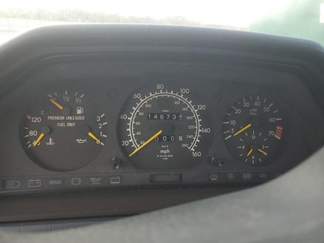 1994 Mercedes-Benz E 320
