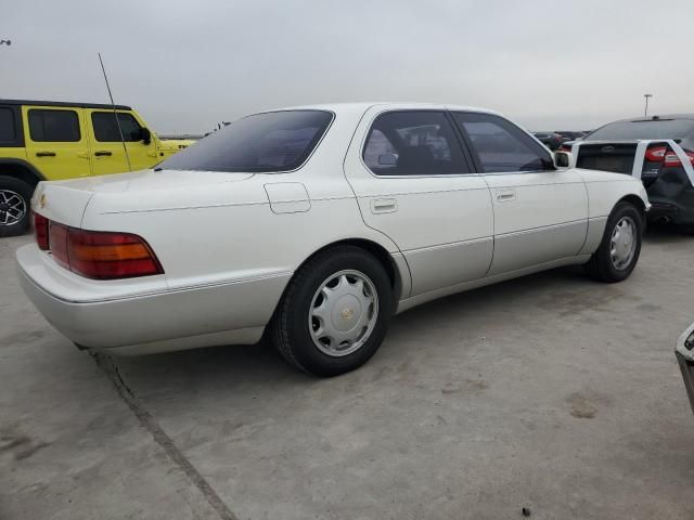 1993 Lexus LS 400