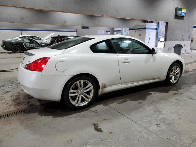 2010 Infiniti G37