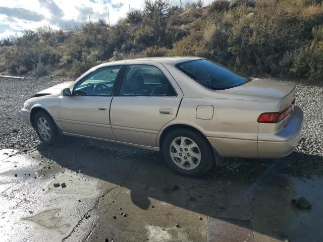 1999 Toyota Camry LE