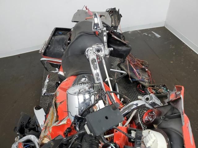 2012 Harley-Davidson FLHTCUSE7 CVO Ultra Classic Electra Glide