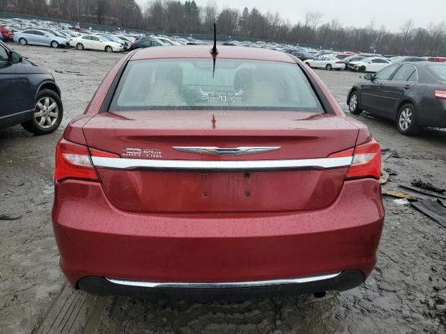 2013 Chrysler 200 Touring