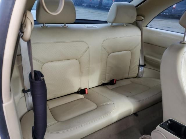 2006 Volkswagen New Beetle 2.5L Option Package 2