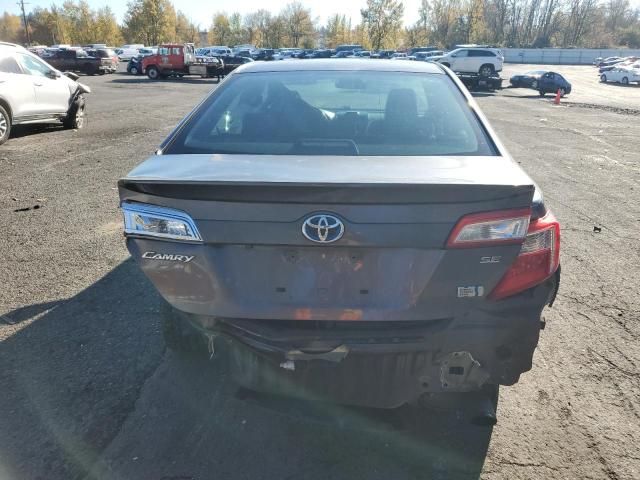 2014 Toyota Camry Hybrid