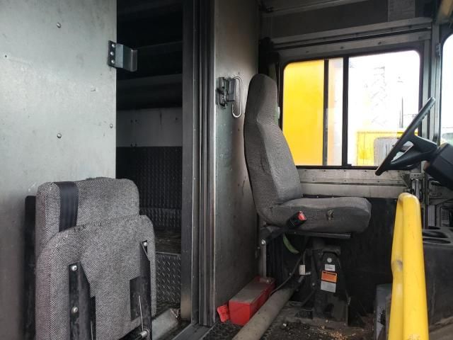 2018 Freightliner Chassis M Line WALK-IN Van