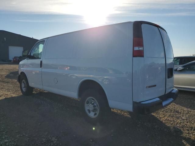 2017 Chevrolet Express G2500