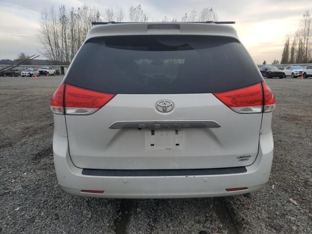 2012 Toyota Sienna XLE