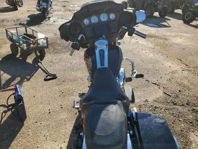 2023 Harley-Davidson Flhx