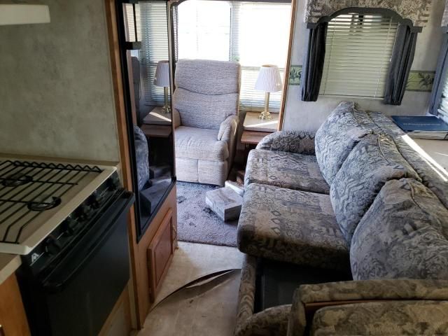 2003 Coachmen Catalina