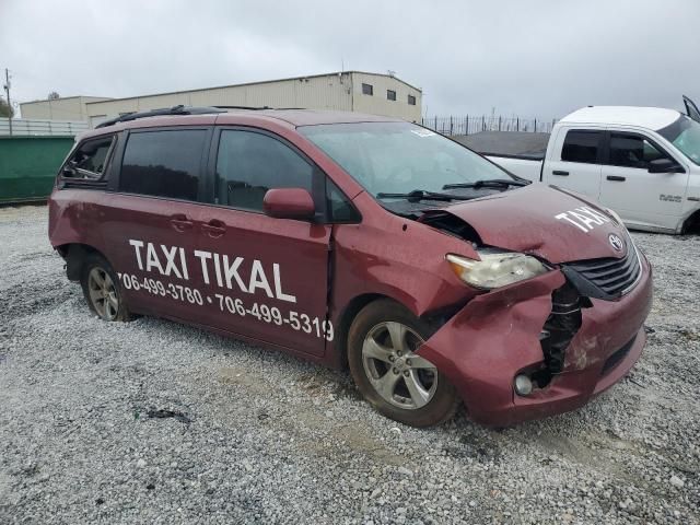 2012 Toyota Sienna LE