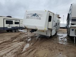 Montana salvage cars for sale: 2005 Montana Travel Trailer