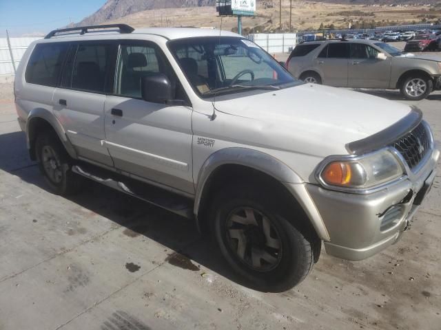 2003 Mitsubishi Montero Sport XLS