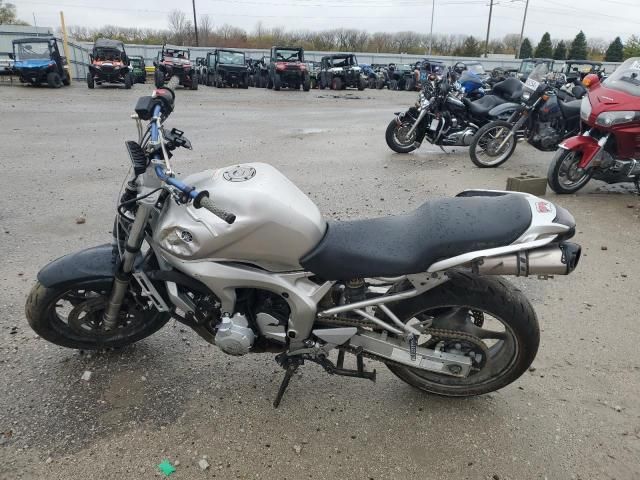 2004 Yamaha FZ6 S