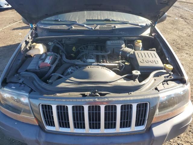 2004 Jeep Grand Cherokee Laredo