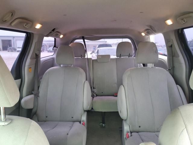 2013 Toyota Sienna