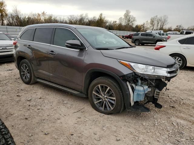 2018 Toyota Highlander SE