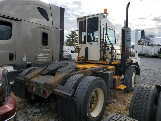 2015 Ottawa Yard Tractor Truck Trac