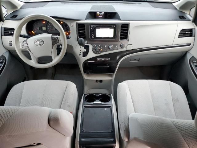 2012 Toyota Sienna LE