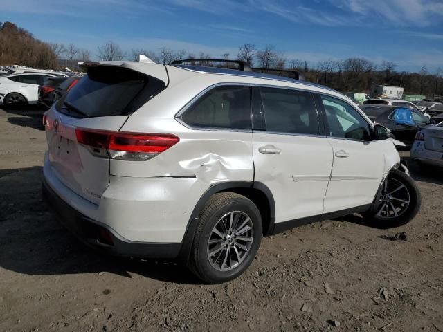 2019 Toyota Highlander SE