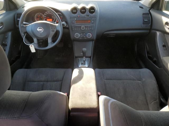 2010 Nissan Altima Base